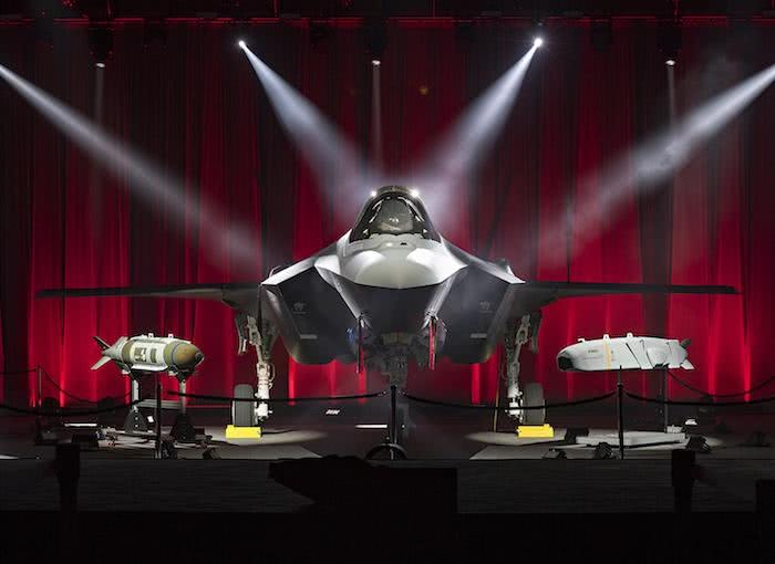 土耳其首架F-35型战斗机(图源:F-35官网)