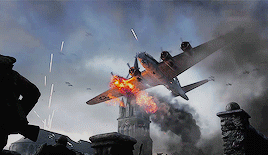 飞的远还贼抗揍燃烧弹点了东京怎样的战机才能被称为飞行堡垒