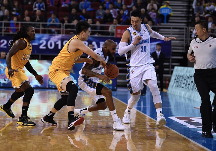 北京首钢不敌广厦两连败，雅尼斯：次节犯错太多