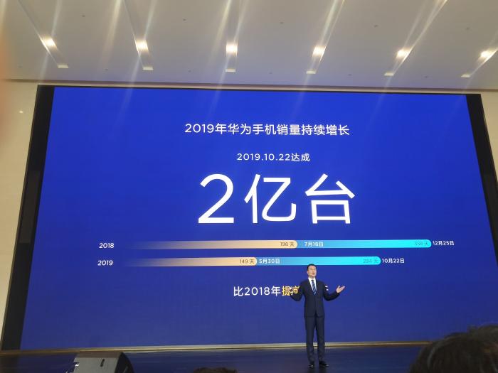 安卓自动投注挂机软件·一干就是62年!全国最高龄在岗护士讲述青岛医疗变迁