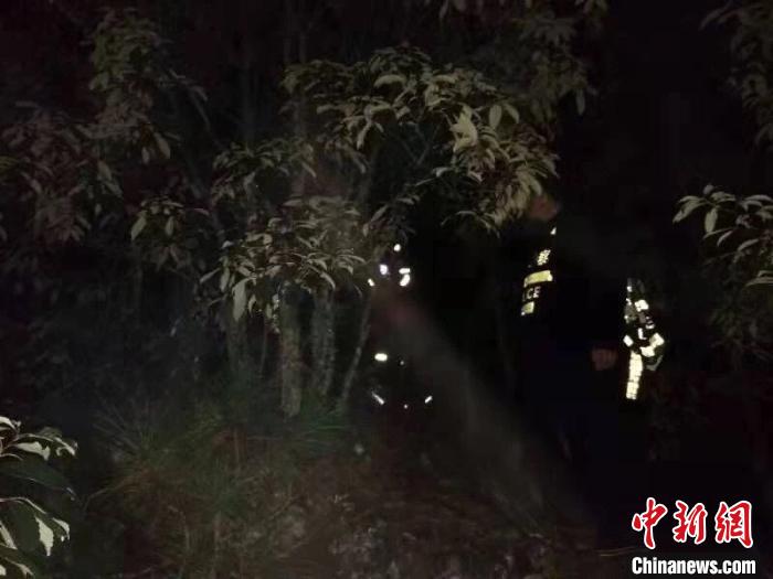 蓝冠娱乐官网版下载 河北等3地试点大额现金管理 不影响公众日常经济活动