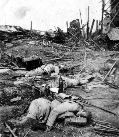 今宵仗剑呲精日,三千五百万伤亡怎么算?