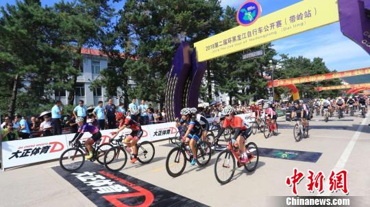 比赛最后一站在伊春市带岭区 魏来 摄