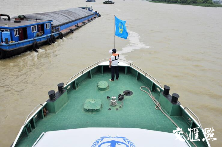 洪水来袭苏北多地水位上涨,江苏地方海事全力