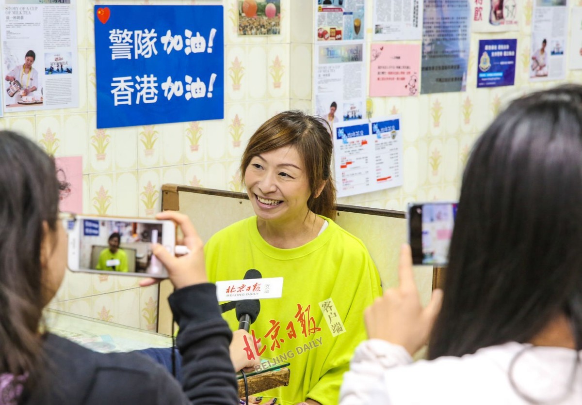 港警新一哥刚光顾 “14亿人茶餐厅”有个大胆想