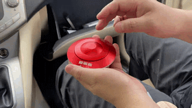 别老是拿豪车说事,老百姓车里放这个,有面儿有品味!