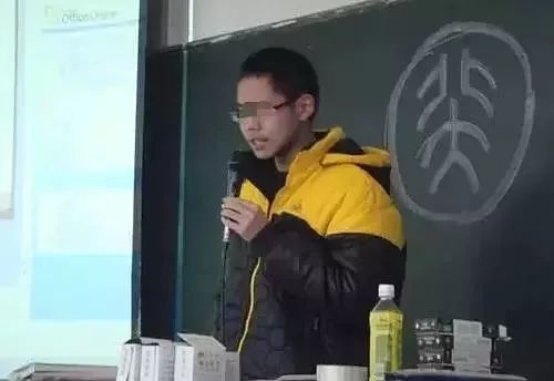 福州一中高考状元被抓！弑母案震惊全国！网购30多张身份证藏国内！