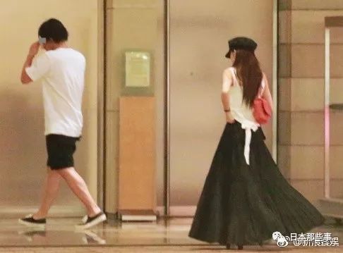 前AKB48成员篠田麻里子宣布结婚 获好友祝福