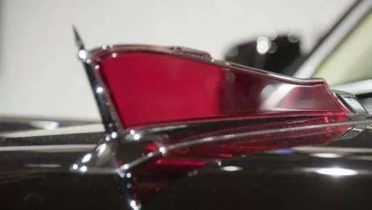 曹德旺成售价600万元的红旗L5首位车主  红旗冲击10万辆销量目标