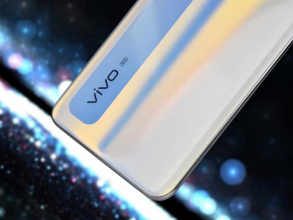 vivo y70s参数详细参数,vivo y70s图片 颜值续航双高的5g手机 vivo y70s图赏