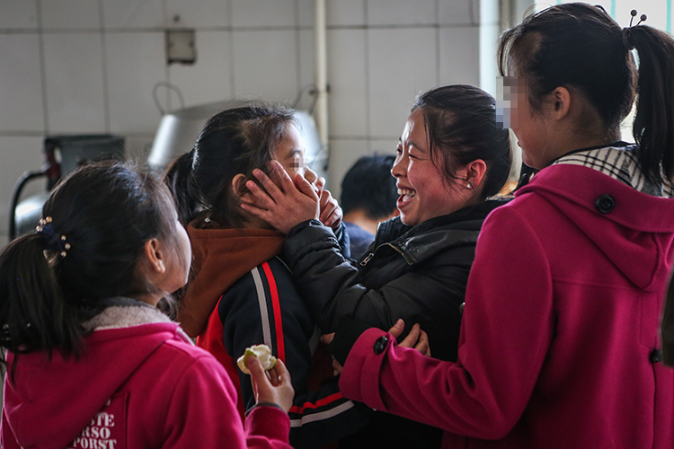 有爱的新家--探访临汾红丝带学校