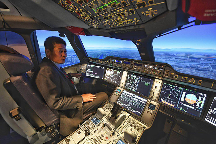 模拟飞机驾驶舱_模拟飞机驾驶舱游戏