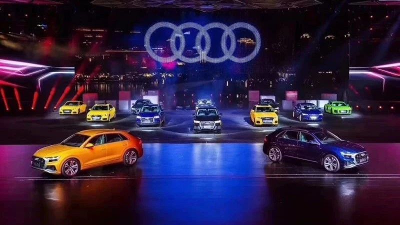 奥迪Q8鹏城全球首发，启动中国鹏程”奔月“速度
