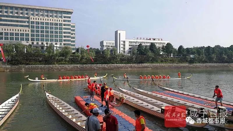 咸宁龙舟大赛淦河开赛!一场大片上演!错过的快