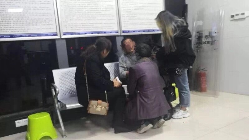 澳门永利赌场客服 下周继续顺势低多看涨 黄金如期拉升抵达1515区域
