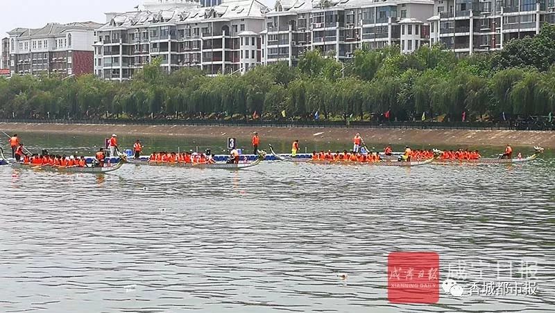 咸宁龙舟大赛淦河开赛!一场大片上演!错过的快