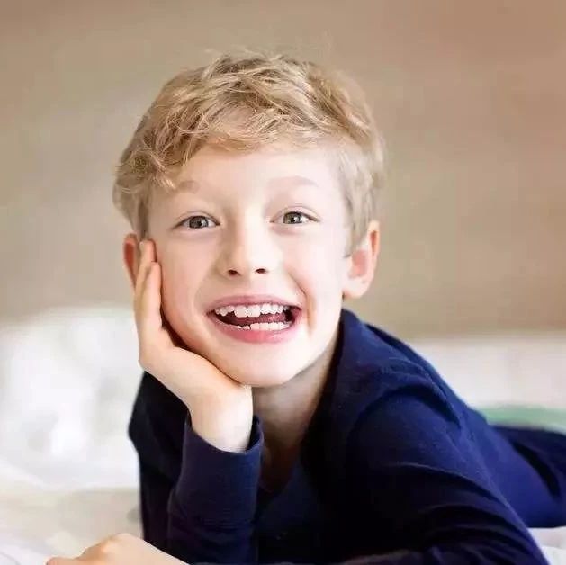 人口手写字的视频_手写字图片(3)