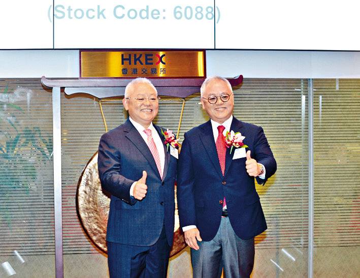 郭臺銘還不能退休