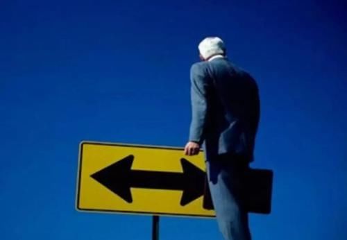 1830家平台完成工商变更,真正P2P仅100家!(名