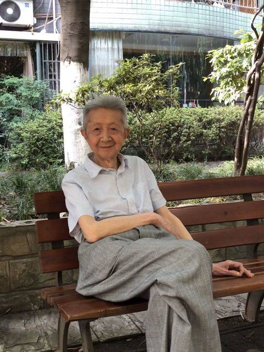 陳先生今年端午拍攝的流沙河先生