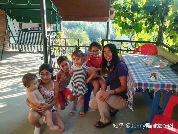 她向老板请了一年假,背着滑翔伞在天上环球旅行 ∣ 该去 · 游