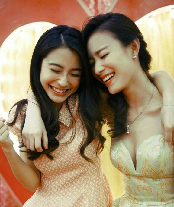 曝Angelababy倪妮合体录综艺 细数娱乐圈高颜值女闺蜜