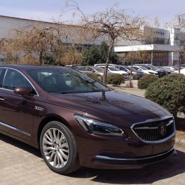 亲民的价格，精良的做工，这款车除了品牌不豪华外几乎没有缺点？