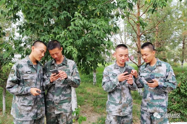 草原边关,移动4G网络全覆盖 官兵与家人畅聊