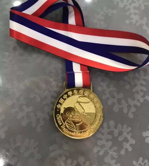 50名高中生靠一条鲫鱼保送清华？真相是这样的