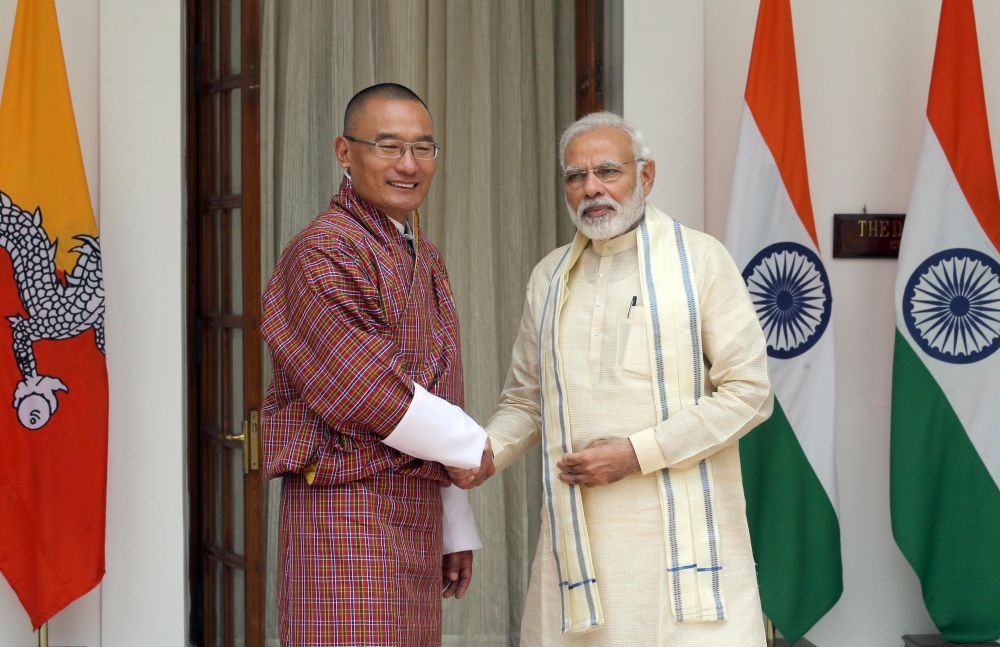 不丹现任首相托杰和印度总理莫迪。