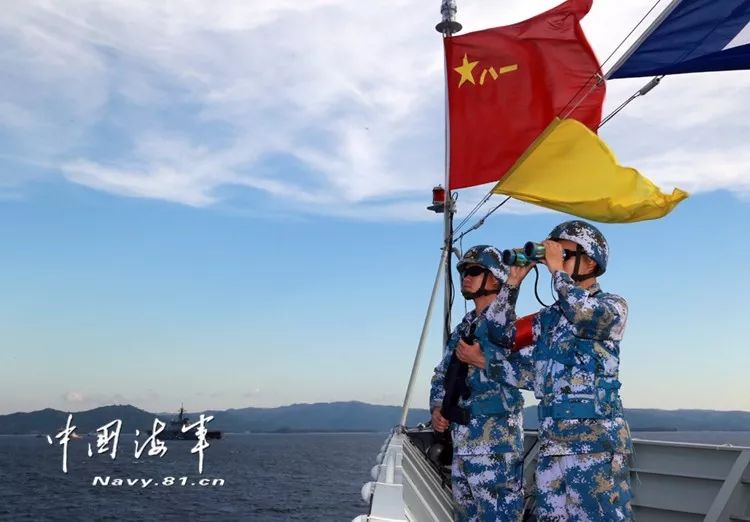 科摩多GDP_科摩多龙