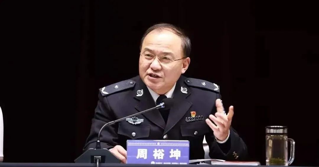 武汉女子监狱确诊230人,监狱长免职