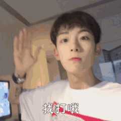 这些抱着手机刷抖音的人里,有没有你本人?