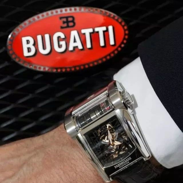 一块手表能换辆190万的车！现在有钱人都把车戴手上？