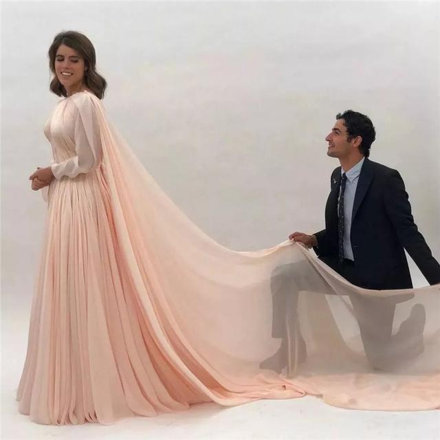 破产的辛德瑞拉Zac Posen!看来裙子再好看,人们买不起也没用