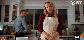 姑娘吃的啥体质这么好?动图 这种东西妹子也能用?