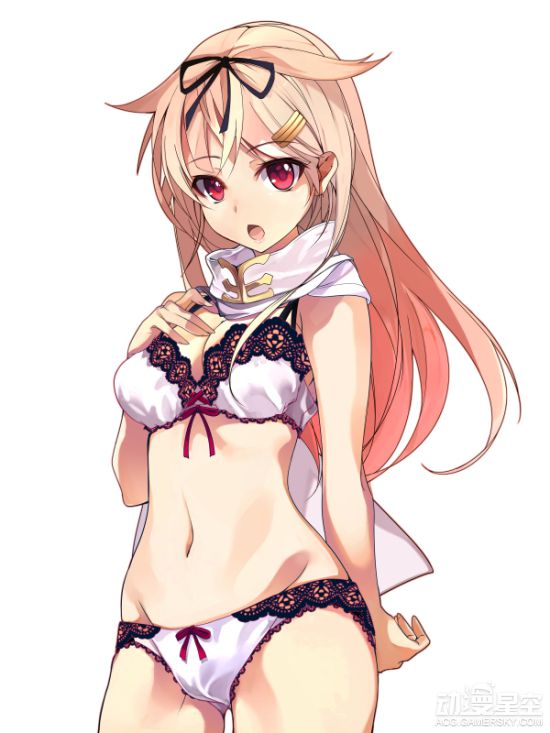 内衣服二次元_二次元衣服