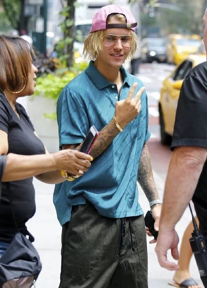 陈奕迅堪称时尚黑洞？张继科不服