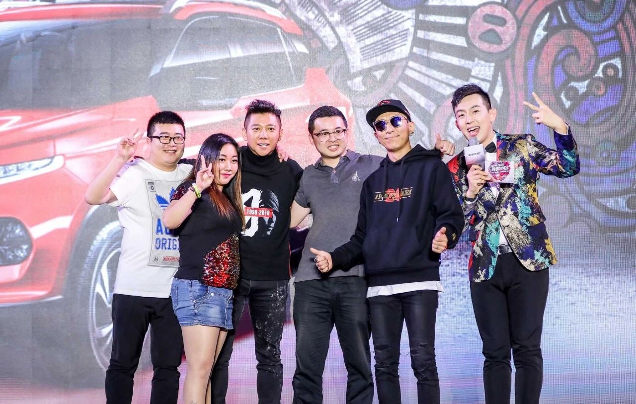 哈尔滨怎么还这么冷？这把火什么时候烧到我们这里！