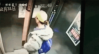 老铁，为什么要叫醒我？让我快活一下不好吗？