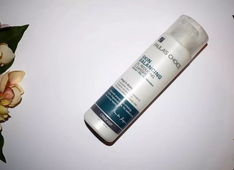 油皮选洁面,清洁力越强越好? 油皮选洁面,清洁力越强越好?