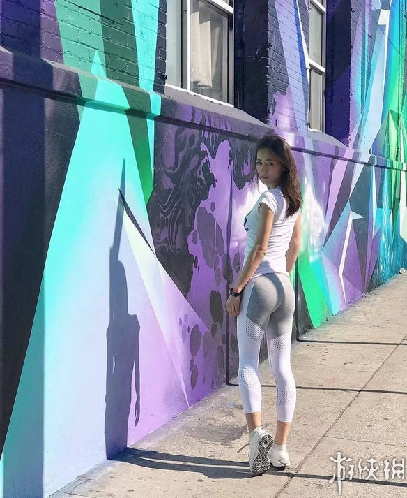 日本第一美臀宫河麻耶 东方脸庞欧美身材完美结合