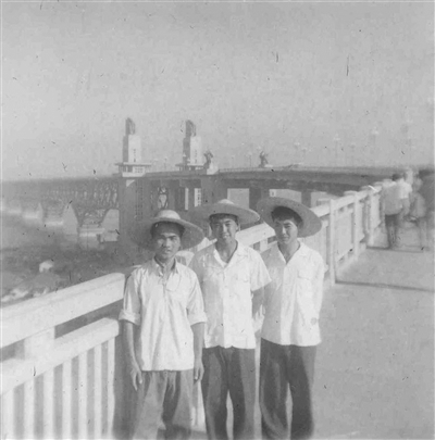 “能在大桥上洒汗,是一种荣幸”