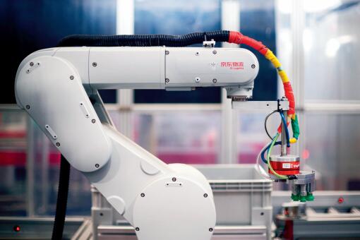 探秘京东全流程无人仓:效率是传统仓库10倍