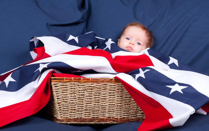 特朗普将签总统令 禁止在美出生非法移民子女