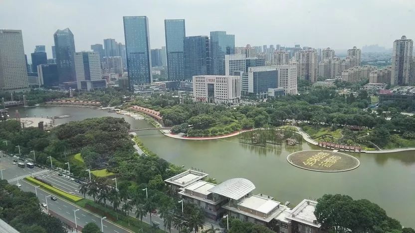 千灯湖畔的财富恒天佛山招人啦!这里的薪水绝