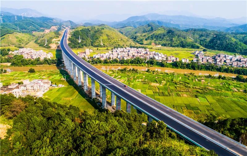 ݹ10·սͨ2035ȫͨŦ