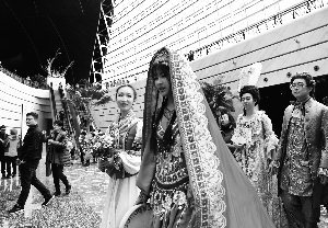 “公众开放日艺术节”“艺术狂欢”谢公众