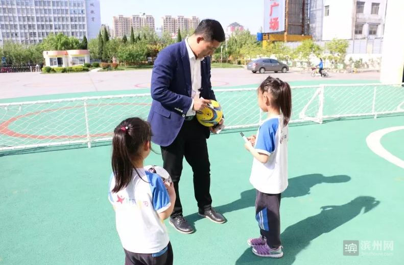 中国足协青少部高级主管郭潇到育英学园指导幼