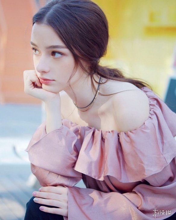 ˼侫飡˹崿ŮDasha Taran